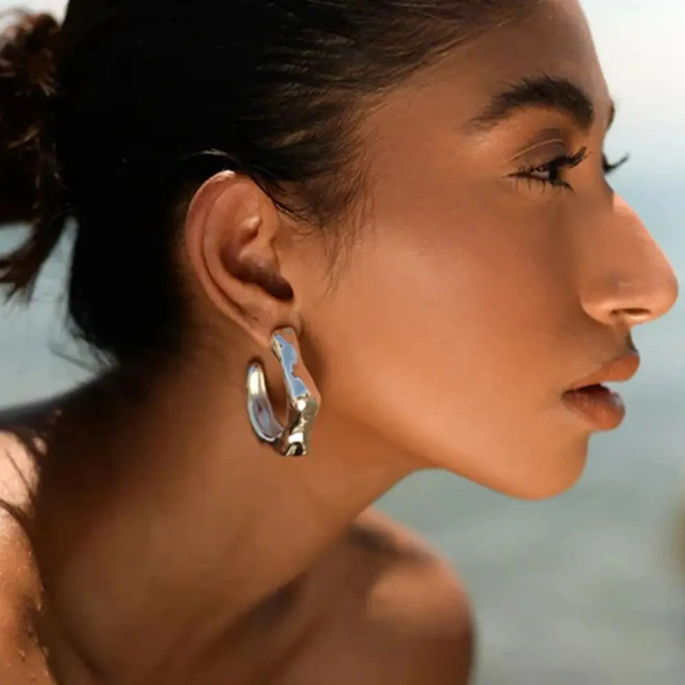 Petals C-shaped Earrings 18K Gold Plated
