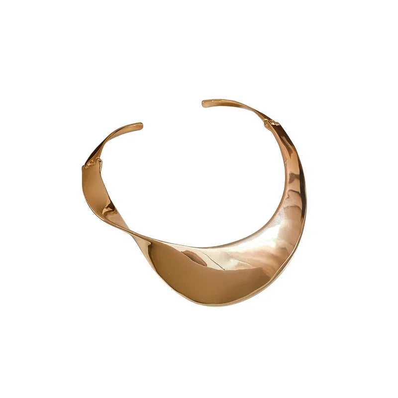 Asymmetric Twisted Choker Necklace