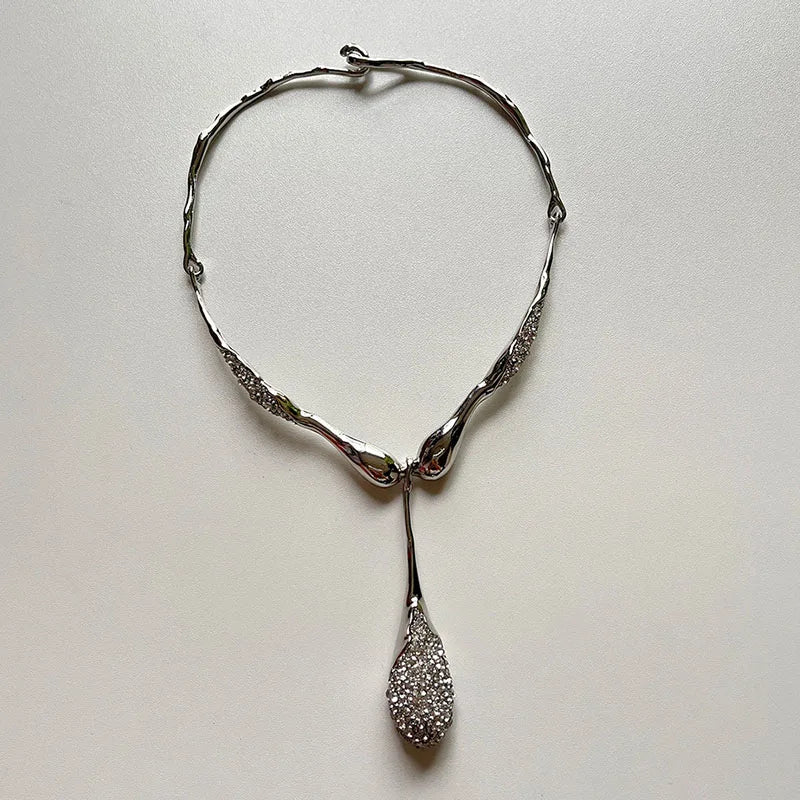 Irregular Metal Bar Pendant Rhinestone Droplet Necklace