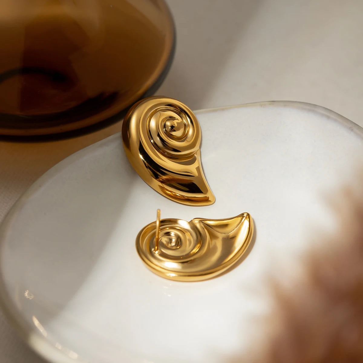 18K Gold Plated Stainless Steel Conch Spiral Shape Earrings