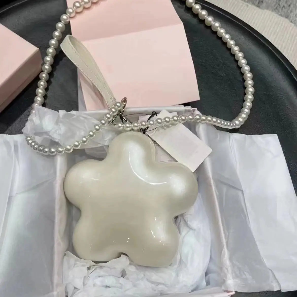 Star Shape Pearl Acrylic Bag Clutch Purse
