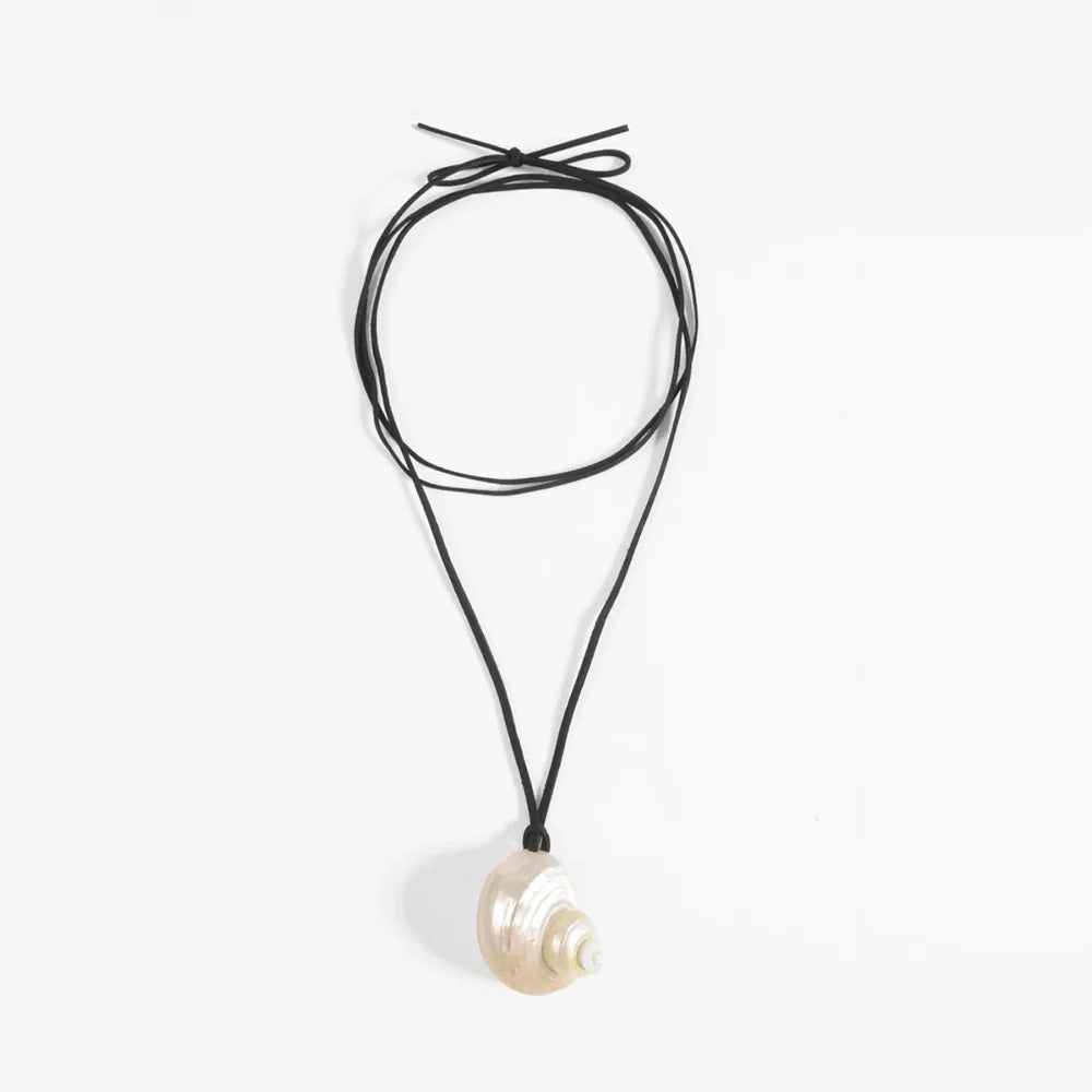 Natural Conch Shell Pendant Necklace & Earrings