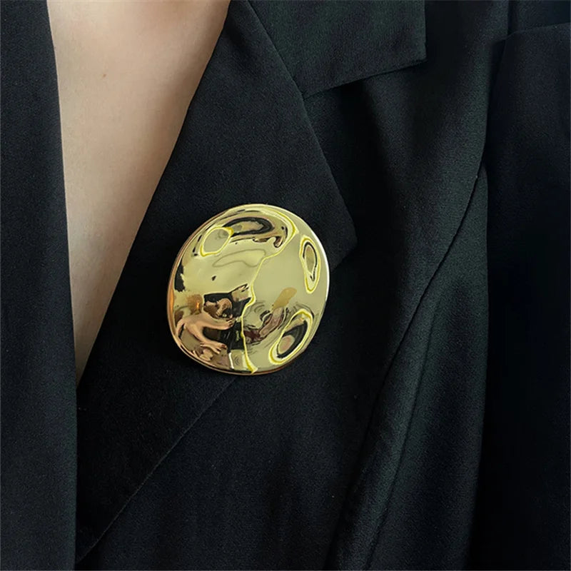 Minimalist Style Metal Round Brooch