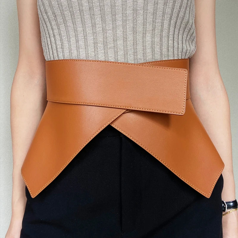 Geometric Peplum Wide Belt