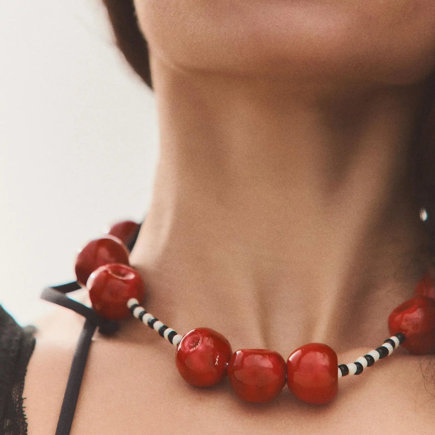 Red Cherry Beads Short Choker Necklace