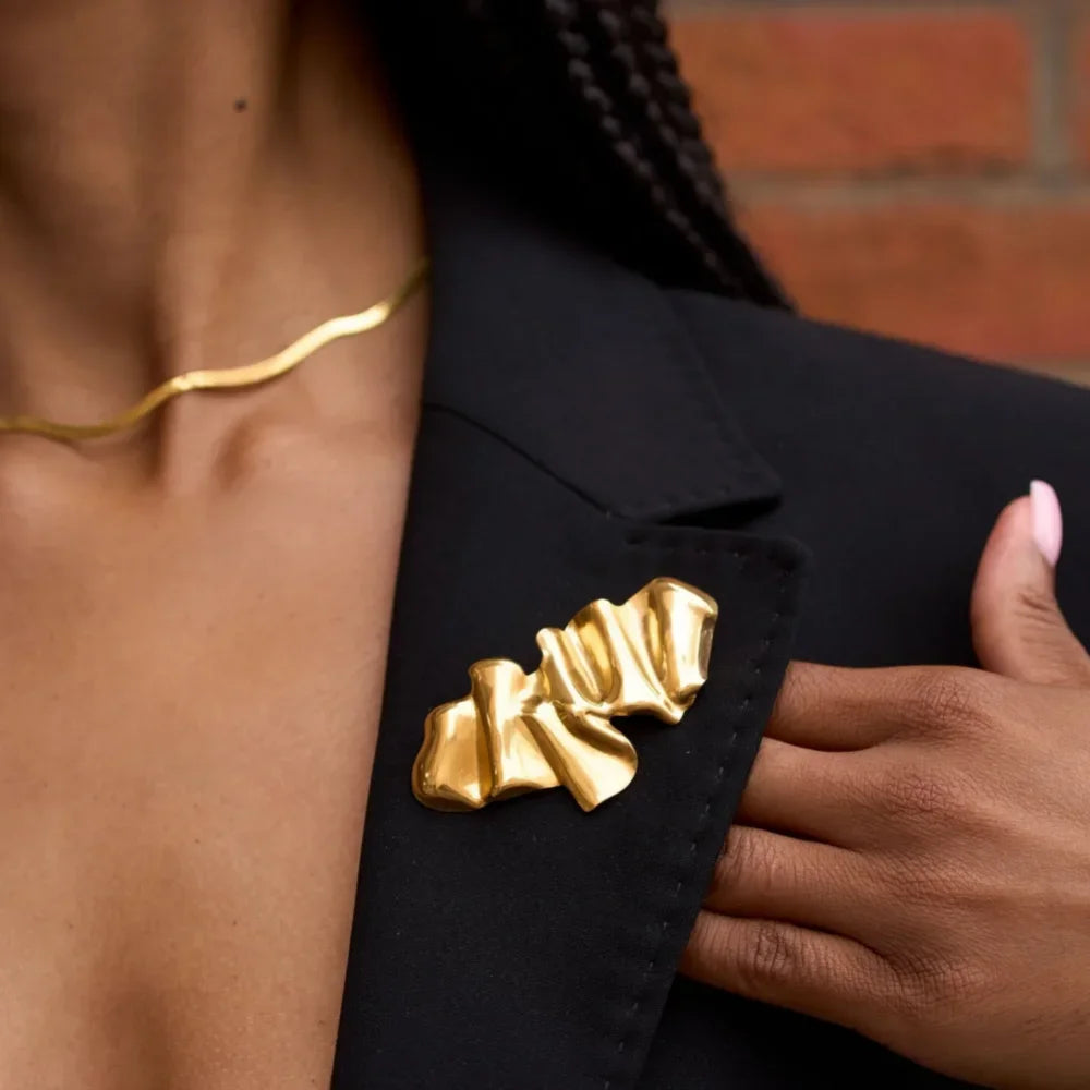Minimalist Abstract Ruffled Design Stainless Steel Brooches