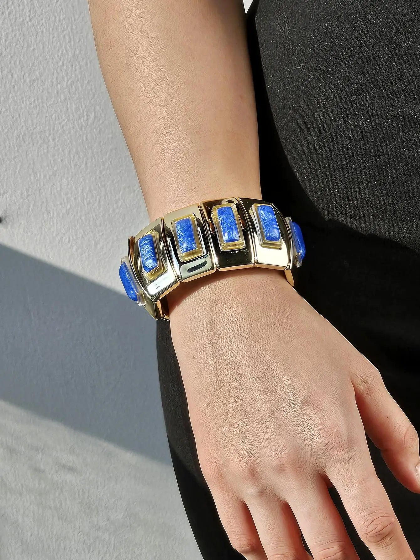 Resin Contrast Color Adjustable Bracelet