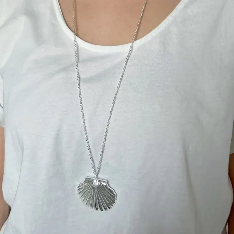 Long Shell Pendant Necklace