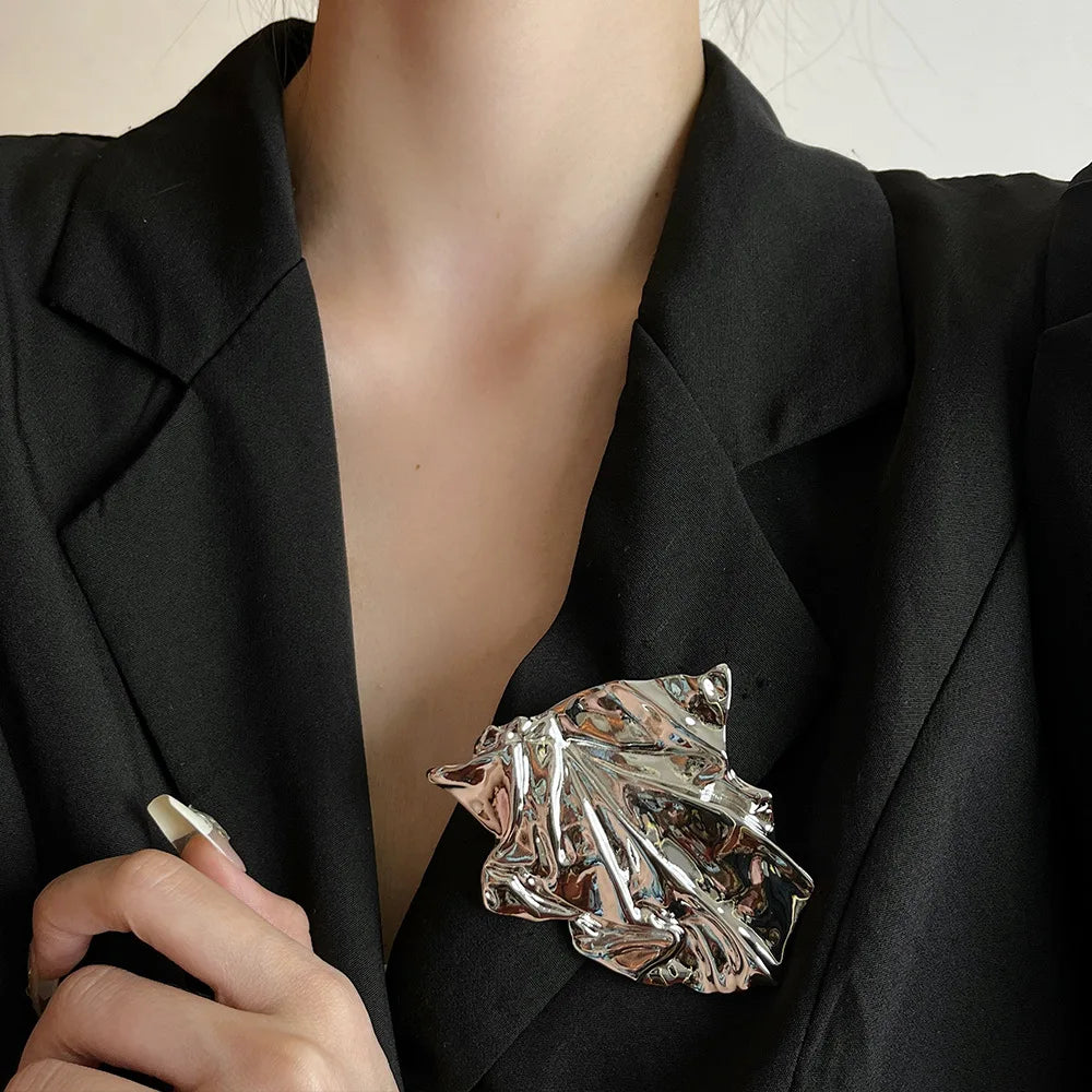 Metal Irregular Pleated Textured Brooch