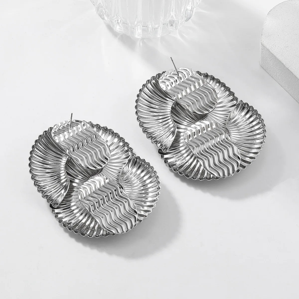 Metal Twisted Ripple Geometric Stud Earrings
