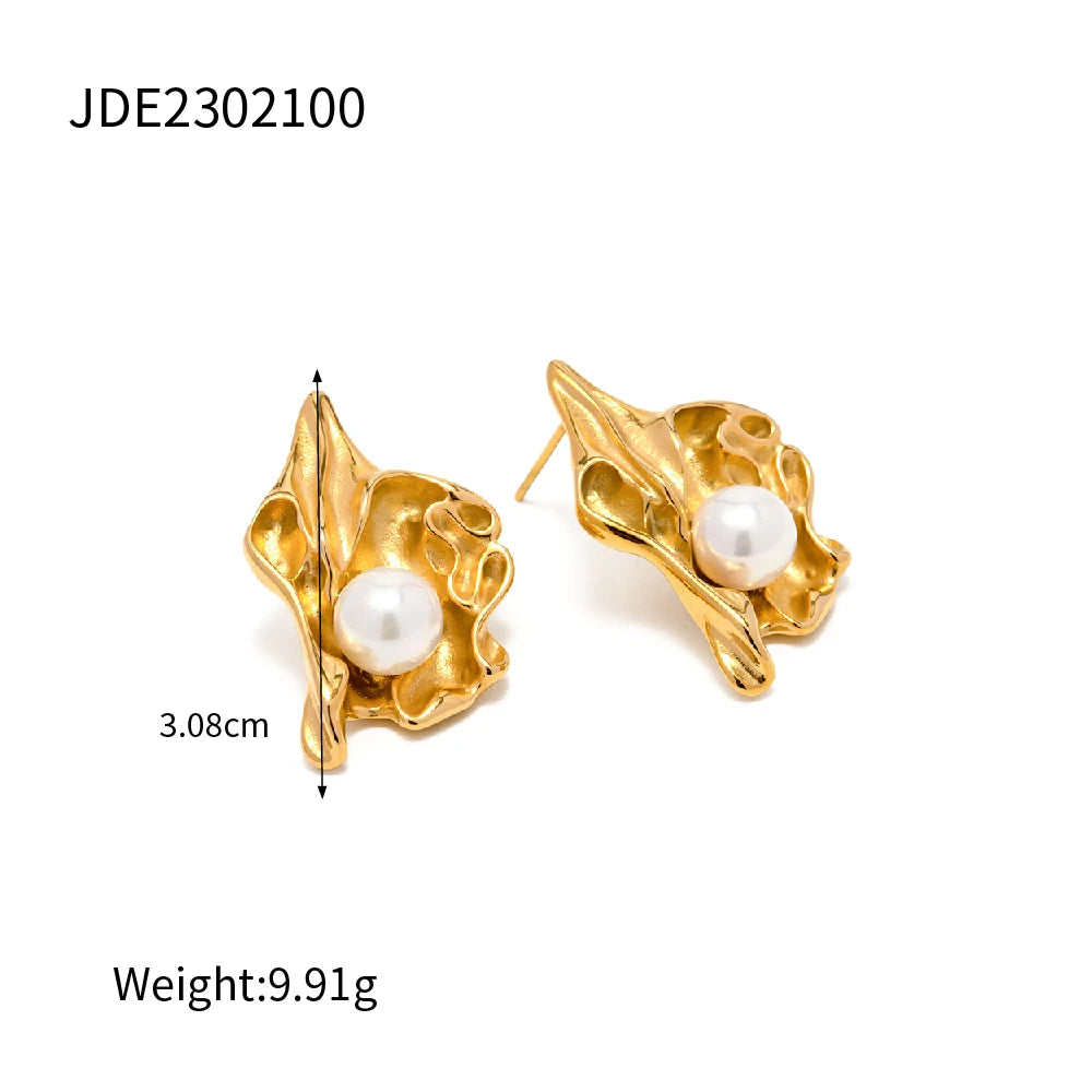 18K Gold Plated on Stainless Steel & Pearl Chic Organic Small Drop Earrings