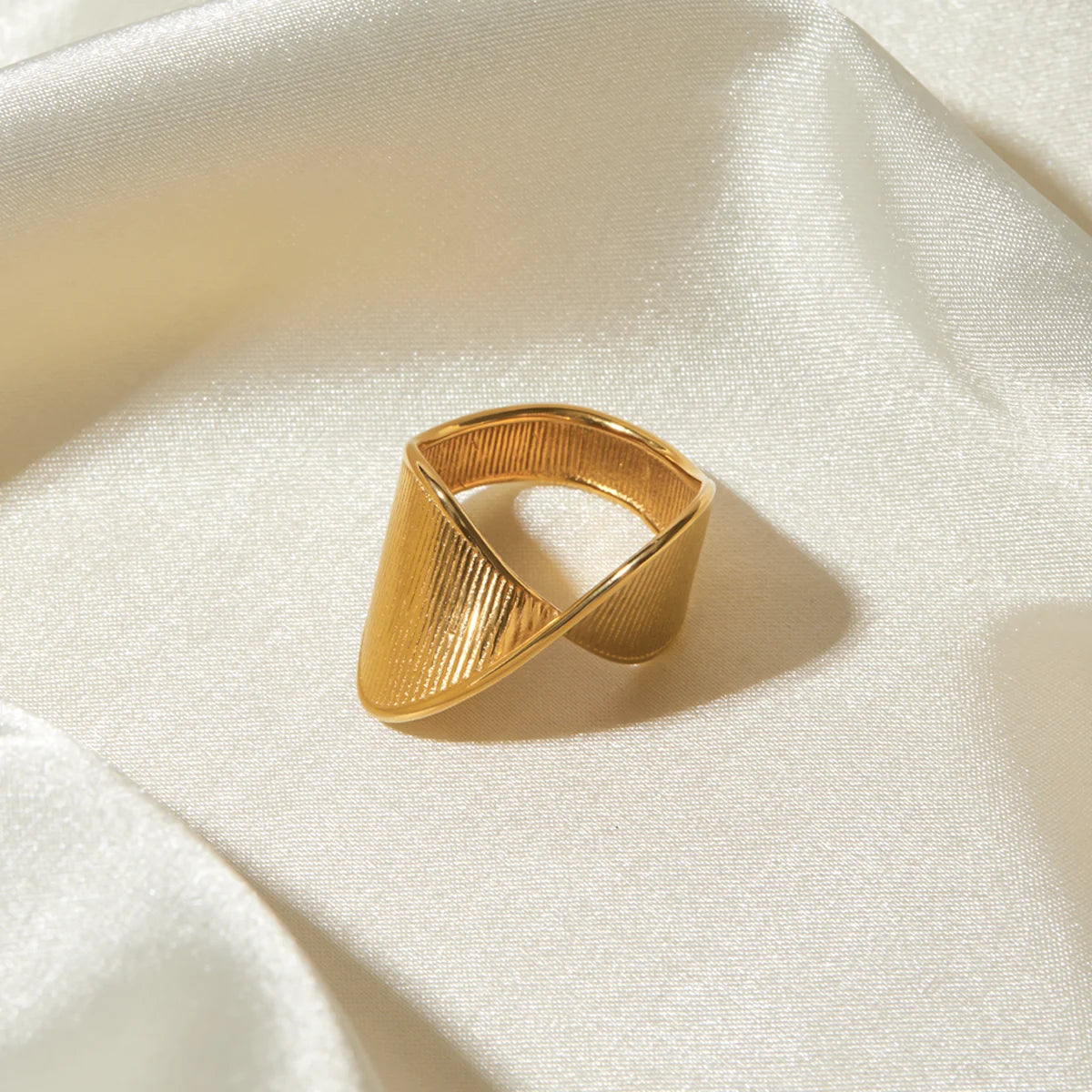 18K Gold Plated Twisted Ring