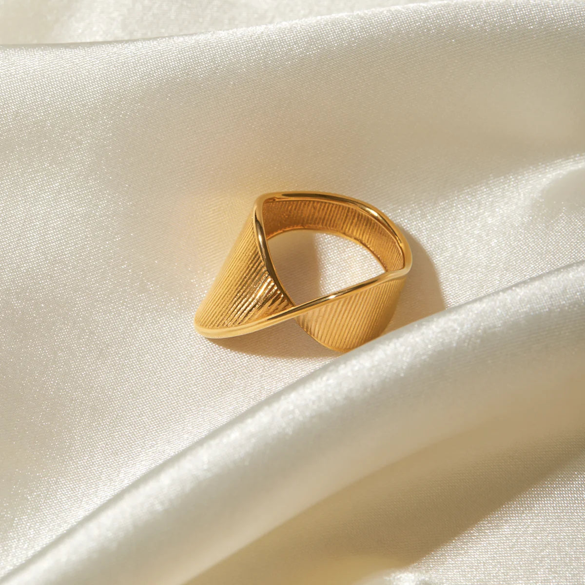18K Gold Plated Twisted Ring