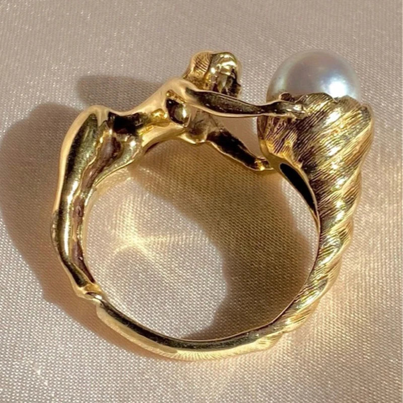 Stainless Steel 18-K Gold Plated Hug Ring Vintage Hug Baroque Pearl Ring