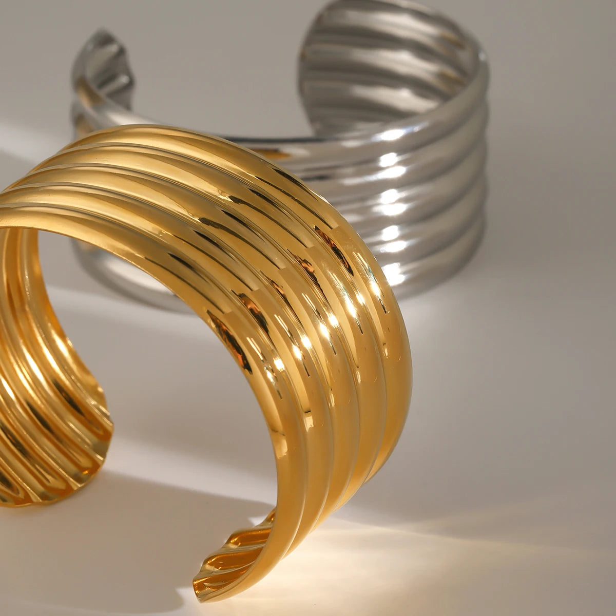 18K Gold Plated Statement Stainless Steel Metal Ribbed Bangle