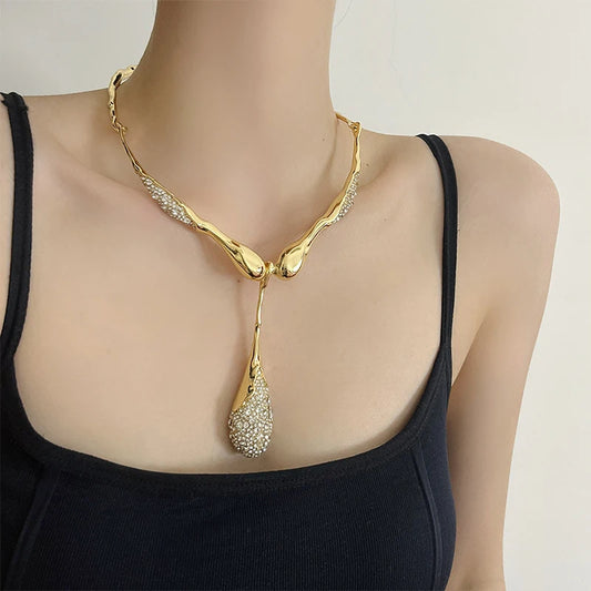 Irregular Metal Bar Pendant Rhinestone Droplet Necklace