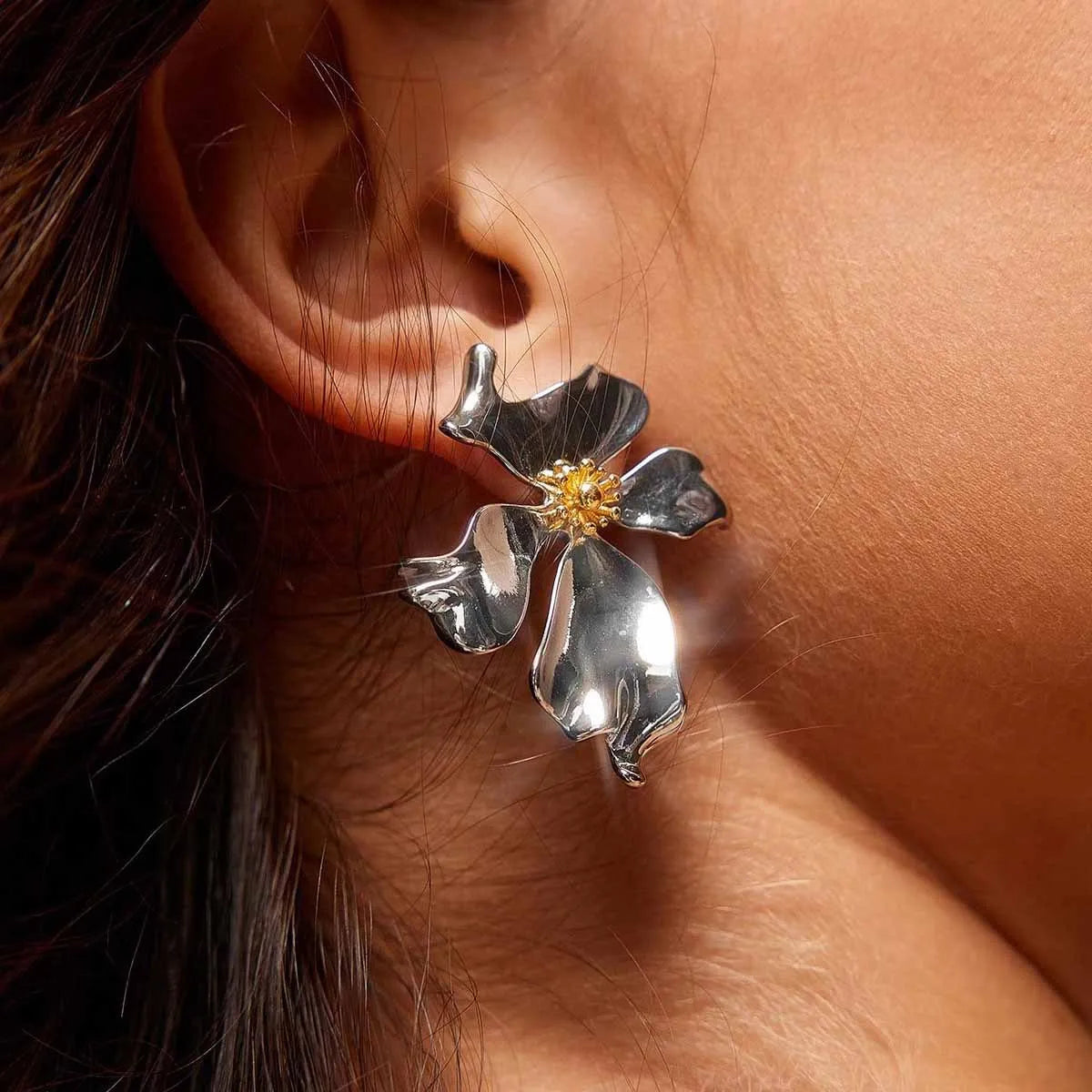 Organic Shape Flower Earrings