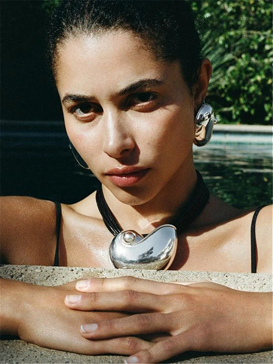 Statement Conch Pendant Necklace & Earrings