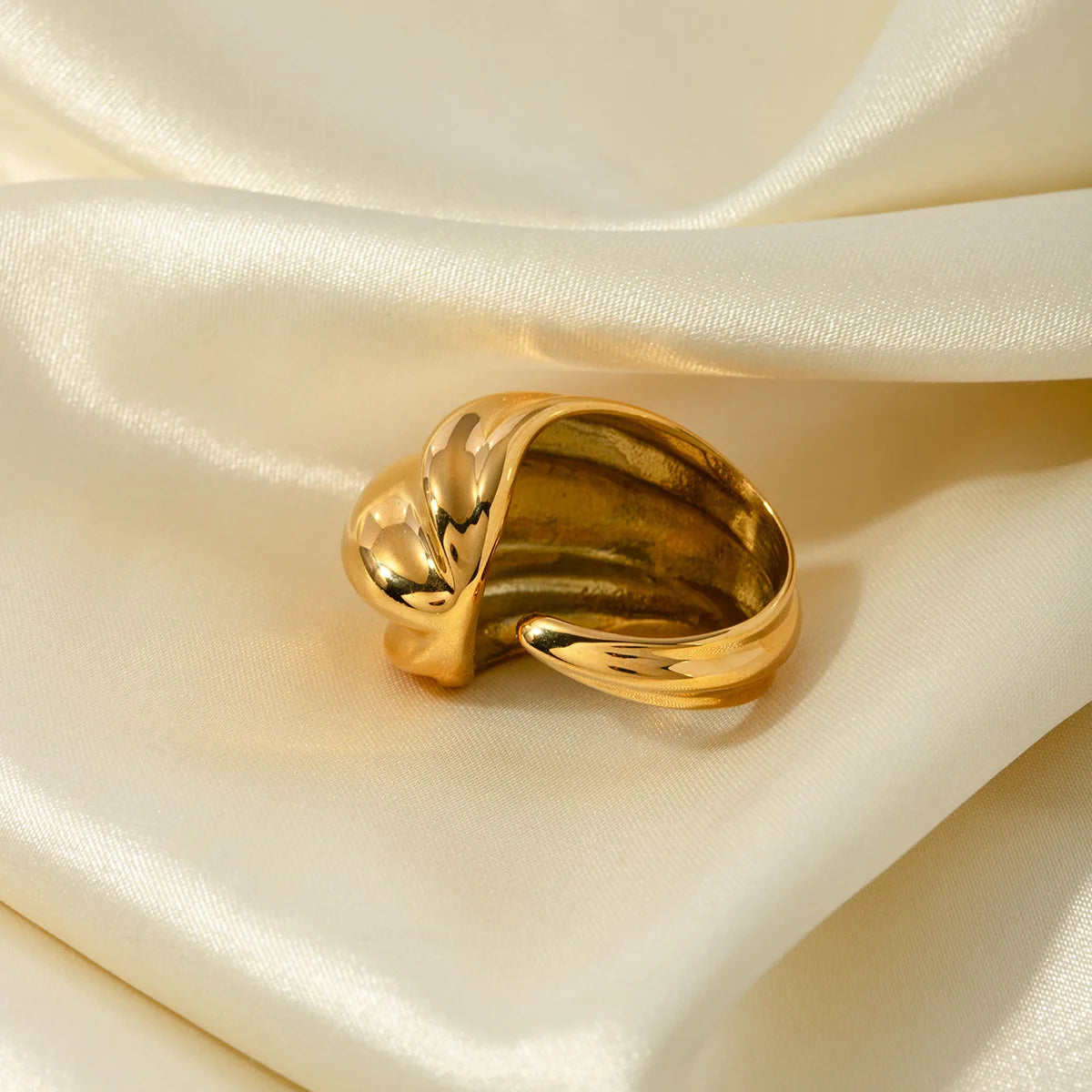 18K Gold Plated Twist Claw Rings