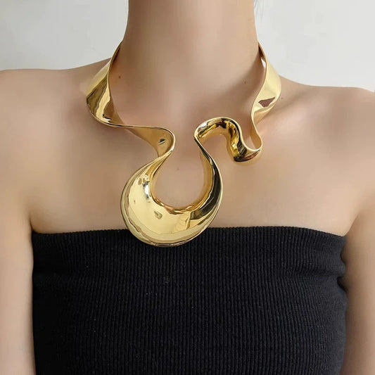 Waves Shape Metal Choker Necklace