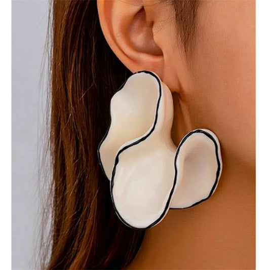 Statement Acrylic Contrast Flower Earrings
