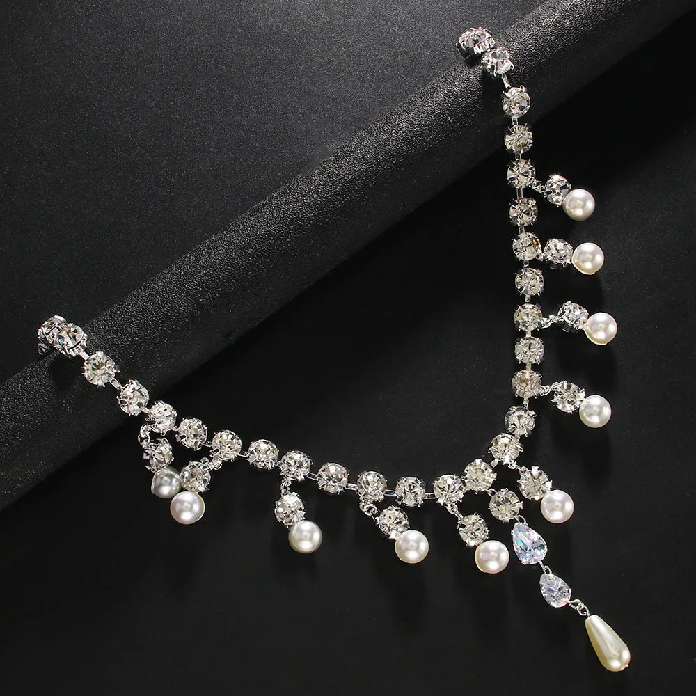Rhinestone Pearl Necklace
