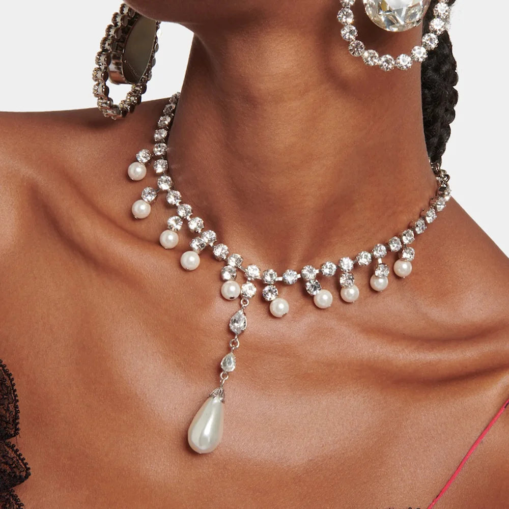 Rhinestone Pearl Necklace