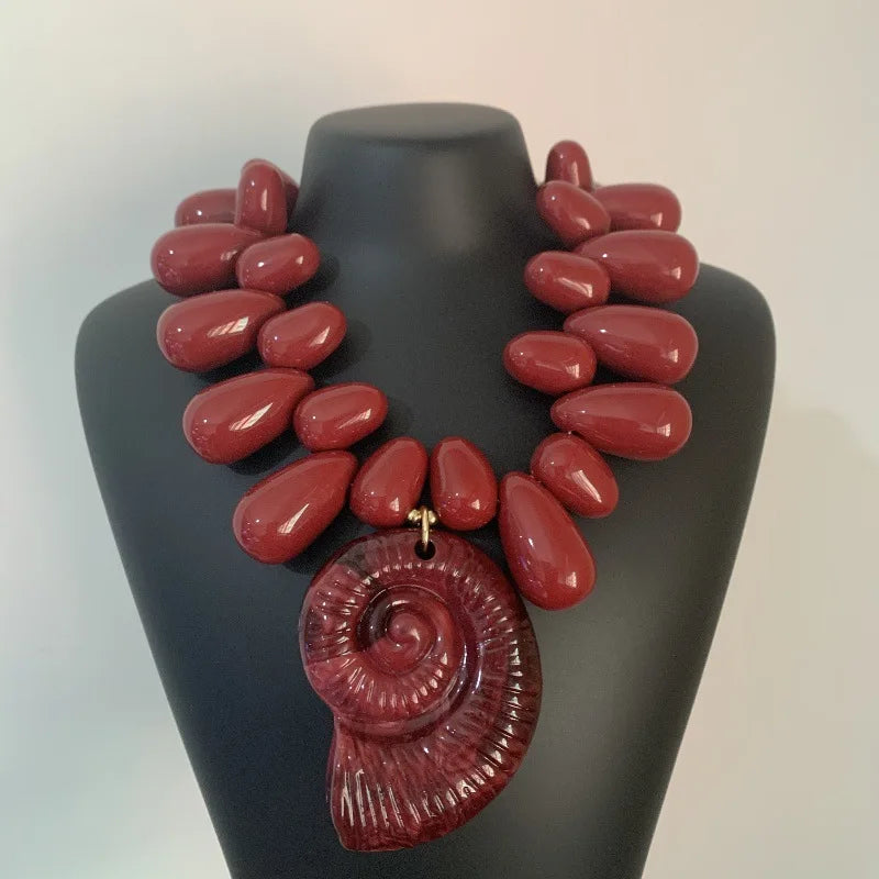 Chunky Water Drop Resin Bead Conch Pendant Necklace