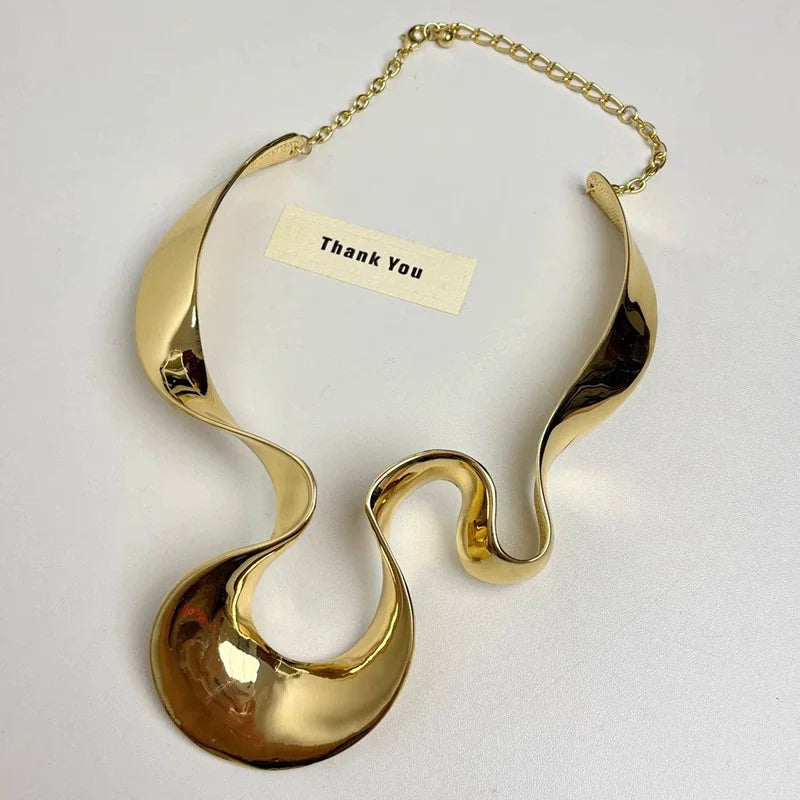 Waves Shape Metal Choker Necklace