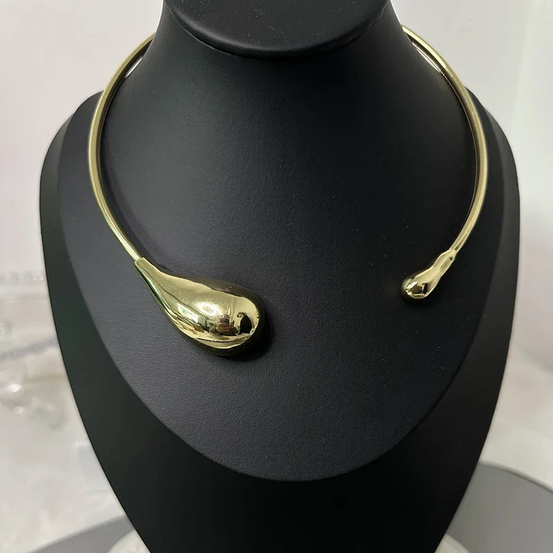 Minimal Style Droplet Shaped Open Choker Necklace