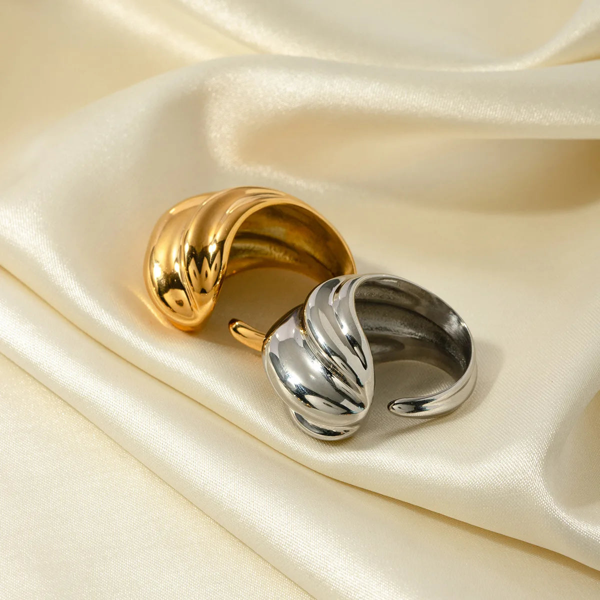 18K Gold Plated Twist Claw Rings