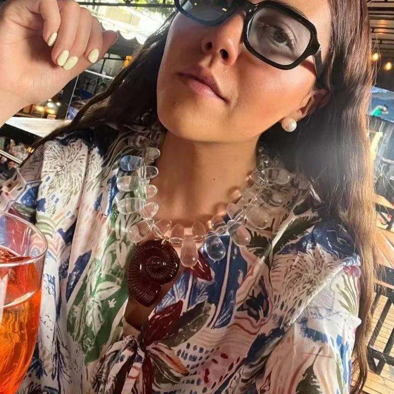 Chunky Water Drop Resin Bead Conch Pendant Necklace